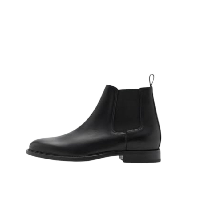 BLACK CHELSEA BOOTS